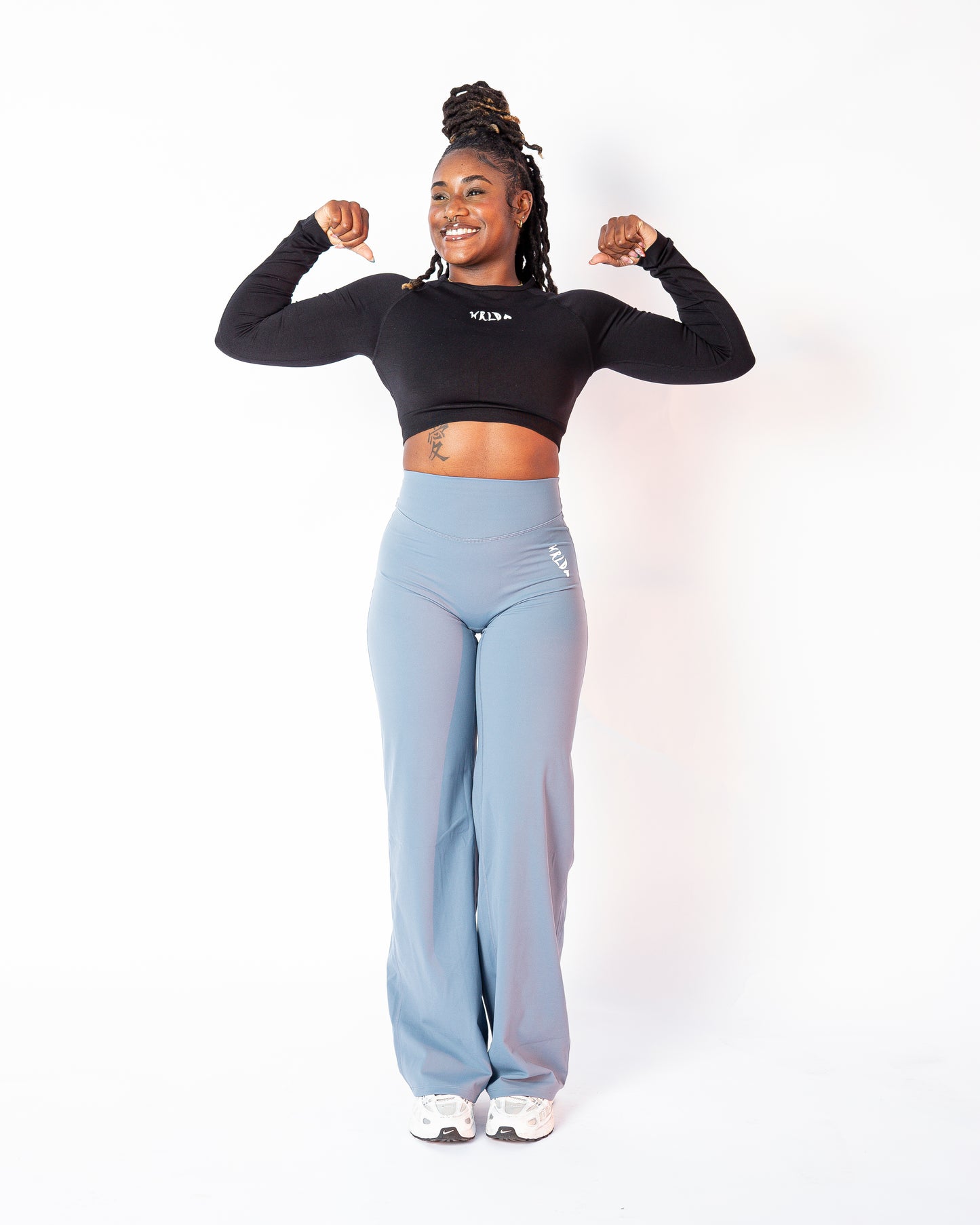OBSIDIAN Long Sleeve Crop Top